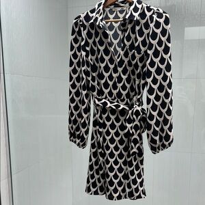 Dex, M, belted long sleeve shirt style midi dress